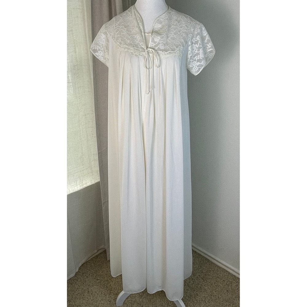 Vanity Fair Nightgown Robe Set Womens 32 White Very Good Vintage Lace Peignoir